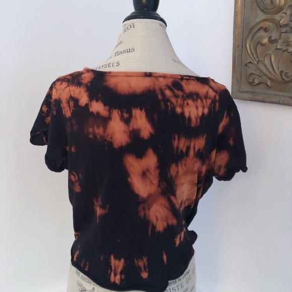 Cropped black hand bleach dyed shirt - Picture 3 of 5